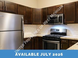 22 Caledonia St NE #2, Grand Rapids, MI 49505