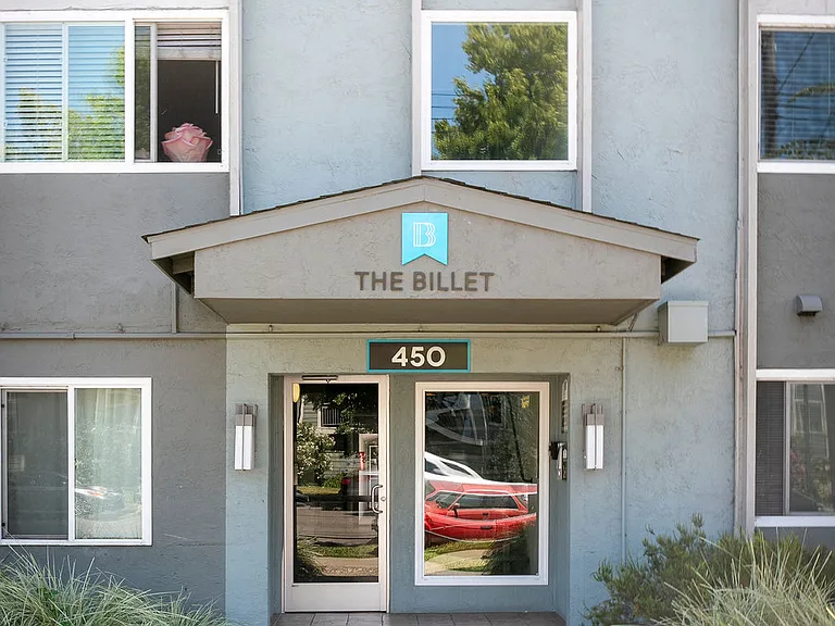 The Billet — Photo 30