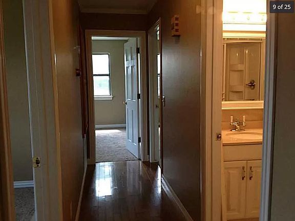 4th image of 1006 SE Moberly Ln