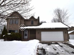 8205 Jensen Ave S, Cottage Grove, MN 55016