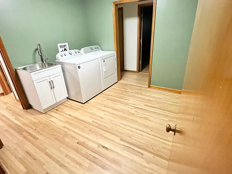 6762 Western Ave — Photo 17