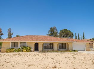 19948 Talihina Rd, Apple Valley, CA 92307