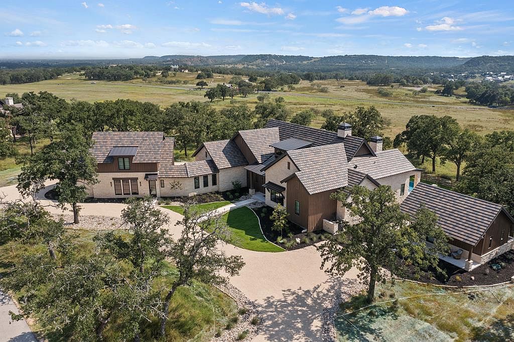 112 Spicewood Trl