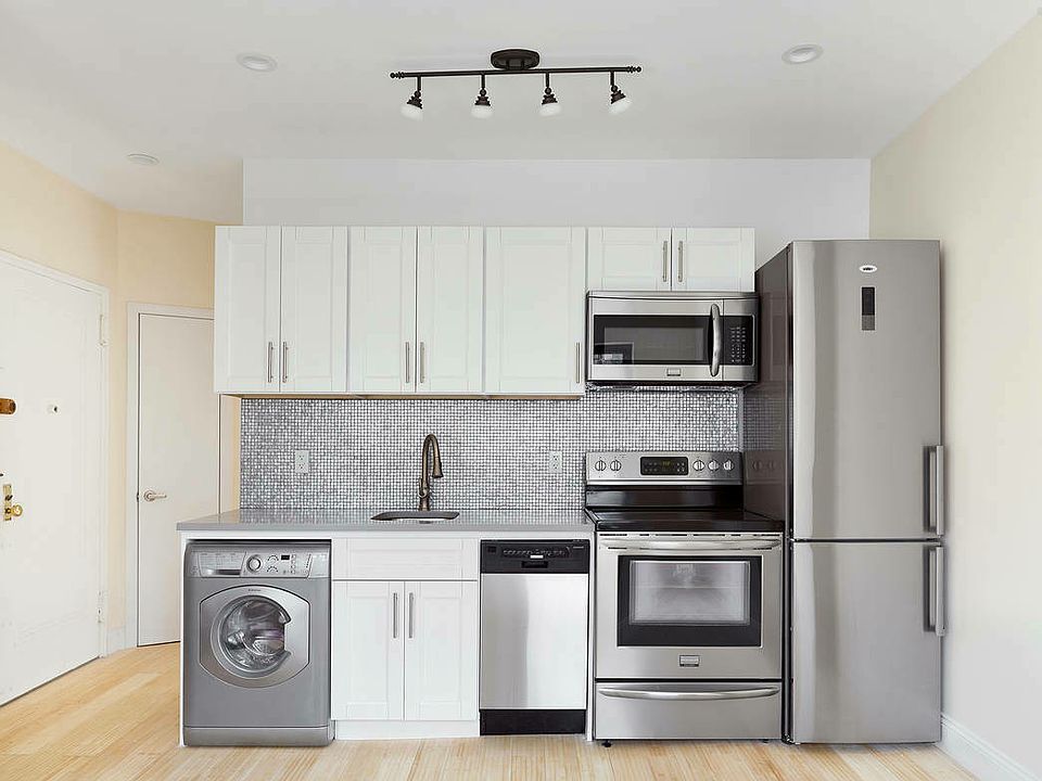 1st image of 477 Clinton Ave #3AC