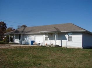 123 W Hickory St, Strafford, MO 65757