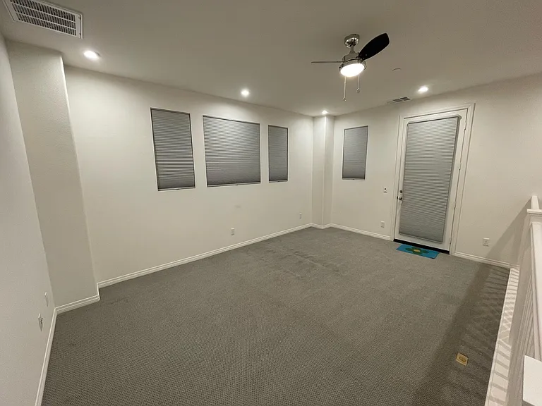 3rd floor Loft