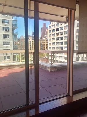 Rented by Manhattan Flats | media 40