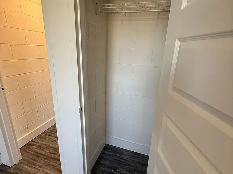 626 Power St #7 — Photo 16