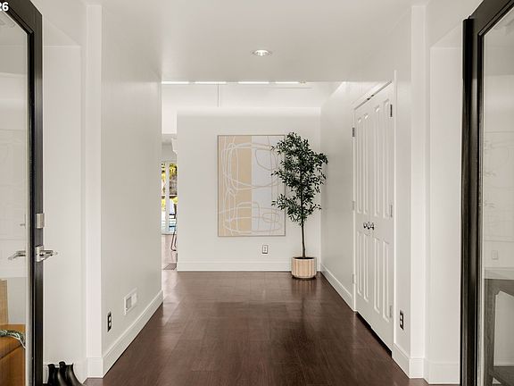 5th image of 13768 Knaus Rd