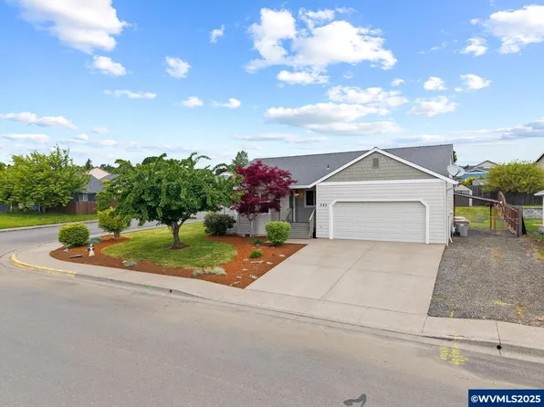 342 NW Denton Ave, Dallas, OR 97338