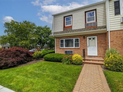 195 N Centre Avenue #23, Rockville Centre, NY, 11570