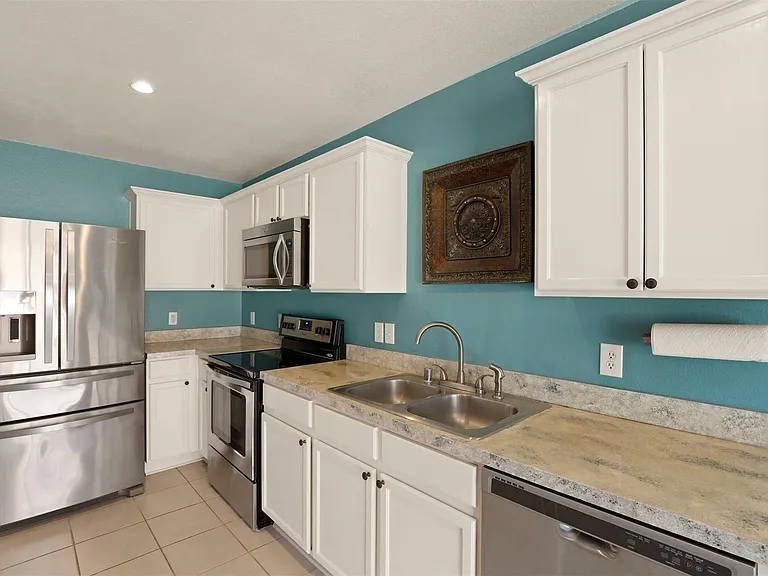 2201 Tailburton Ct — Photo 9