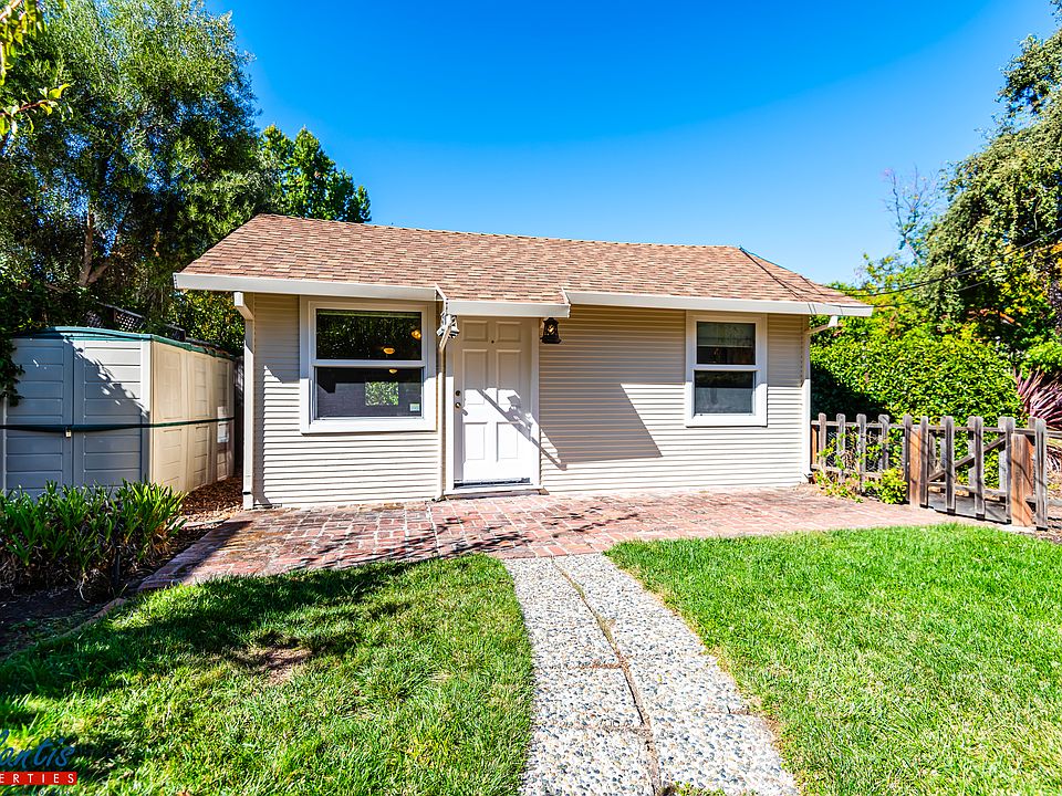 1st image of 690 Matadero Ave