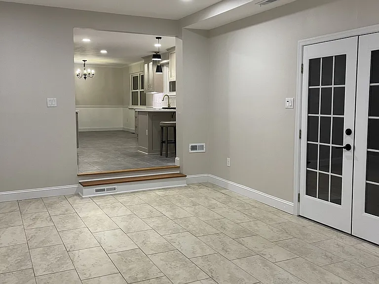 656 Braddock Ln — Photo 8