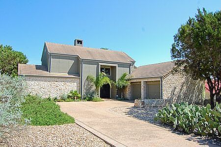 1st image of 6 Sparrowglen Ln