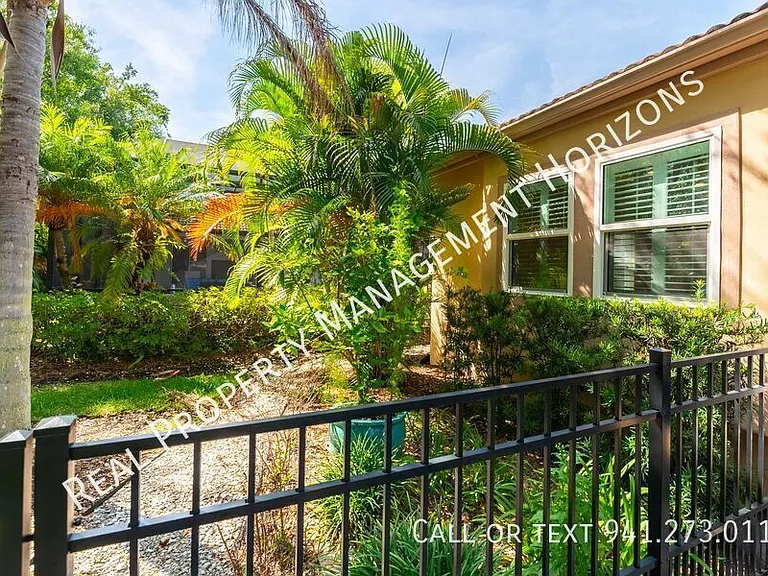 6914 Stanhope Pl — Photo 34