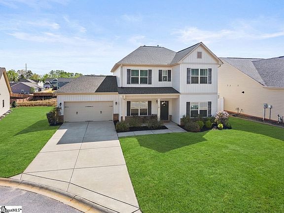 4th image of 10 Harvestwood Pl
