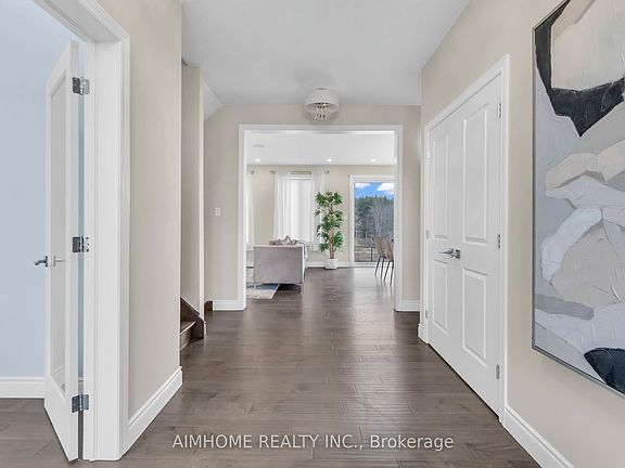 3rd image of 2668 Kains Rd