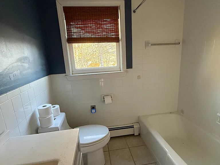 Cardinal Dr — Photo 22