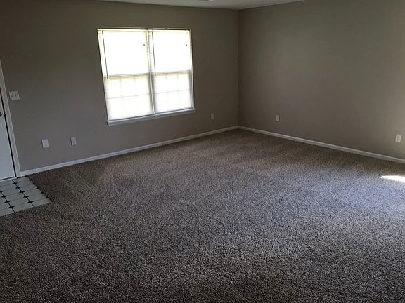 2nd image of 504 N Austin St APT B