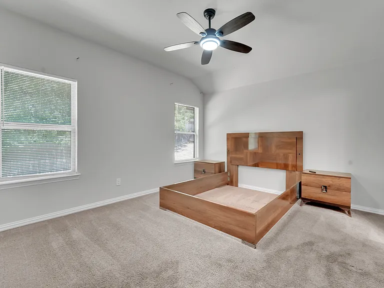5165 Glen Eden Dr — Photo 18