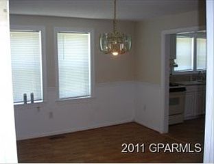 3rd image of 406 W Moore St