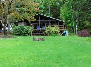 71626 N Shore Dr, Clatskanie, OR 97016