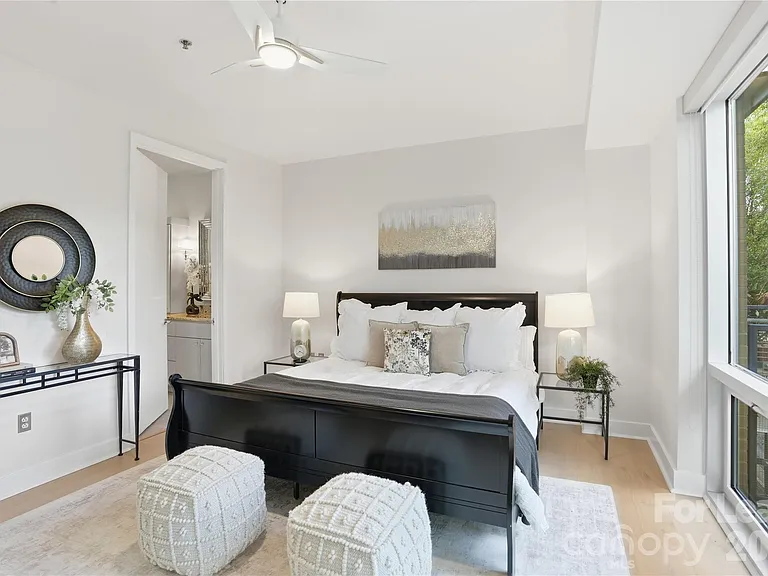 1133 Metropolitan Ave — Photo 15