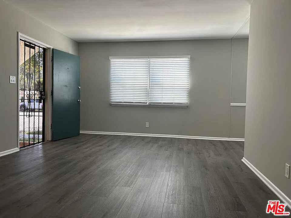 2 bed, 1.0 bath, 685 sqft, $2,285 — Photo 4