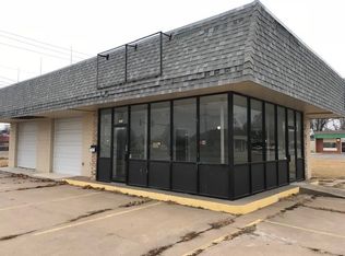 301 N Main St, Haysville, KS 67060
