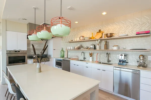 Rented by Lisa Management | media 13