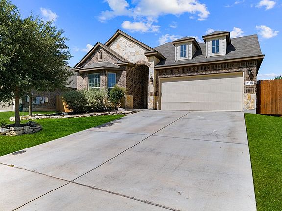 2nd image of 2258 Sun Stone Pl