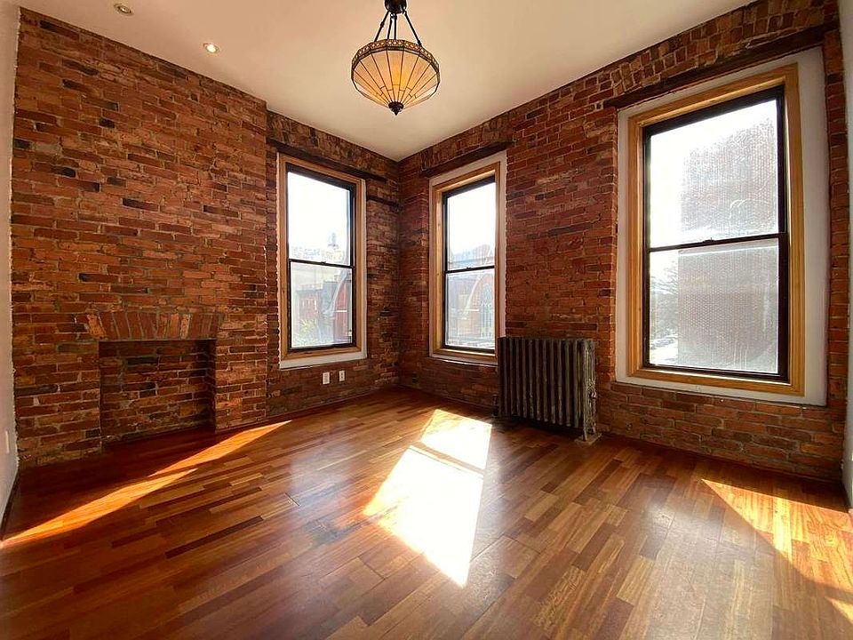 1st image of 331 Nostrand Ave APT 4