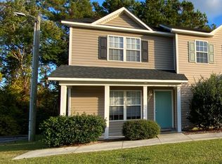 368 Hunting Green Dr, Jacksonville, NC 28546