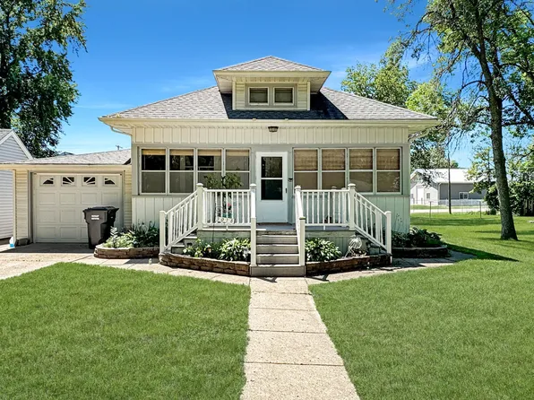 3018 Linden Ave, Slayton, MN 56172