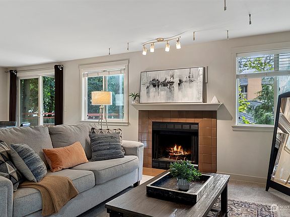 2nd image of 8252 126th Avenue NE #D201
