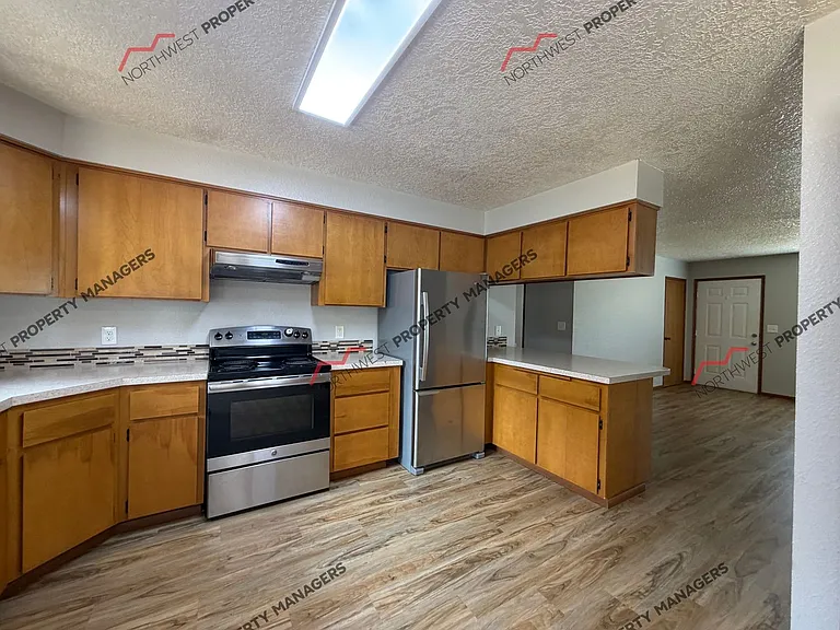 119 & 121 Maple St — Photo 6