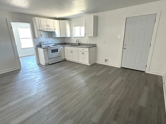 5th image of 514 DAVIS AVE