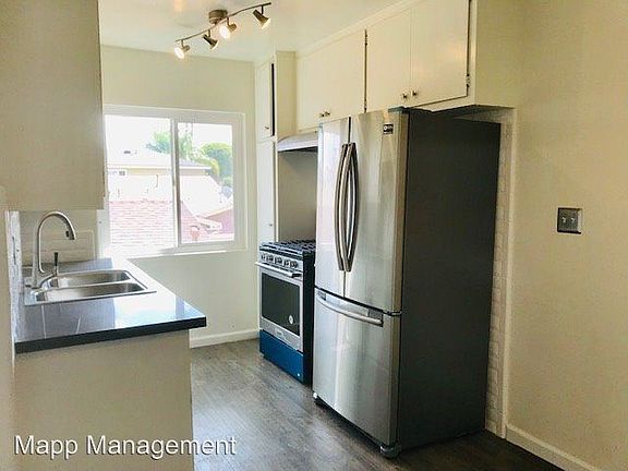 3rd image of 539 Hyde Park Pl APT 5