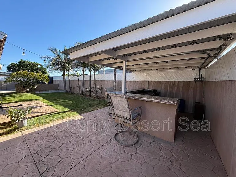 18527 San Antonio St — Photo 19