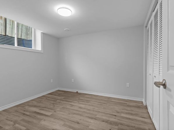 15 Trillium Ct #2, Kingston, ON K7K 6W9