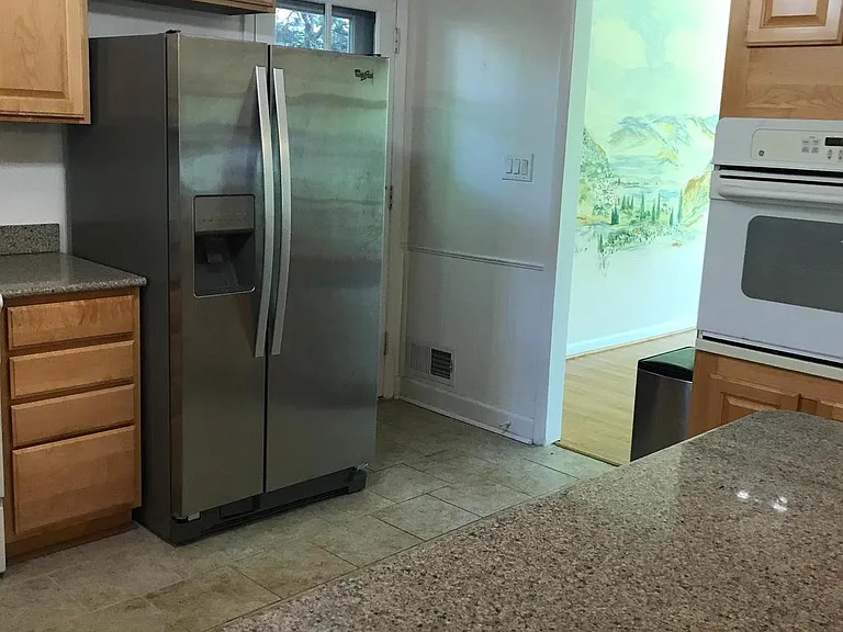 6218 Nelway Dr — Photo 12