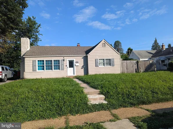 1405 Brook Ln, Wilmington, DE 19805