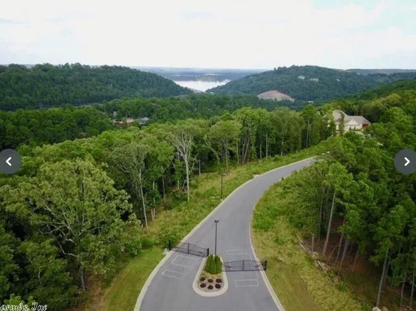 3 Beau Rivage Ct, Little Rock, AR 72212