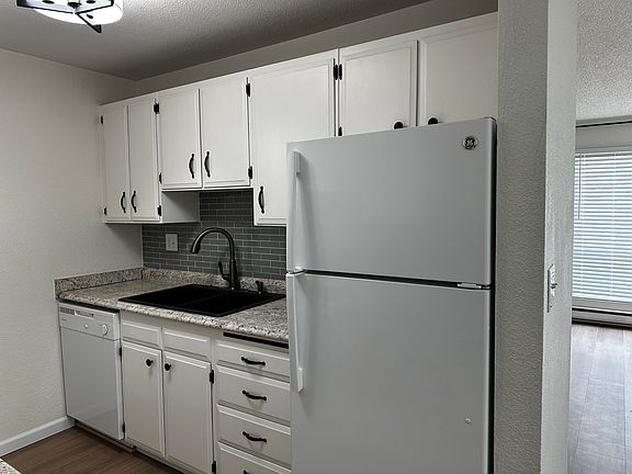 3rd image of 2815 21st St