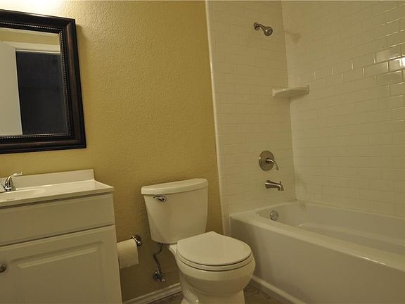 5th image of 13305 Cowdray Park #B