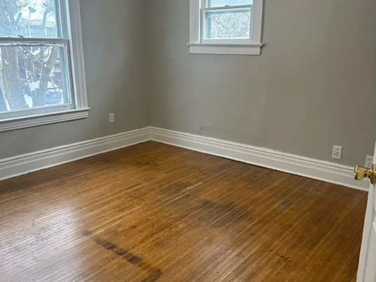 51 Alliance Ave — Photo 8
