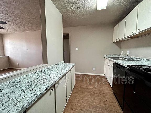 4th image of 608 John Paul Jones Dr APT 142