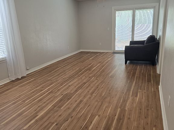 3rd image of 2036 Marquesas Ln