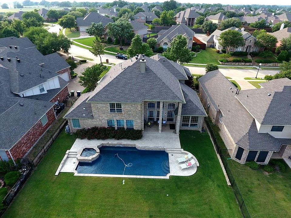 1st image of 4614 Firewheel Dr